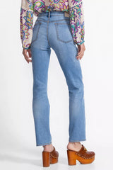 THE BOYFRIEND JEAN
