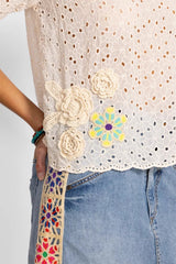 NYDIA APPLIQUE TOP