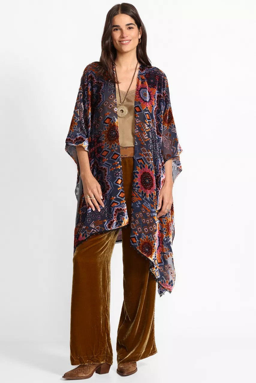 BURNOUT VELVET SHAWL