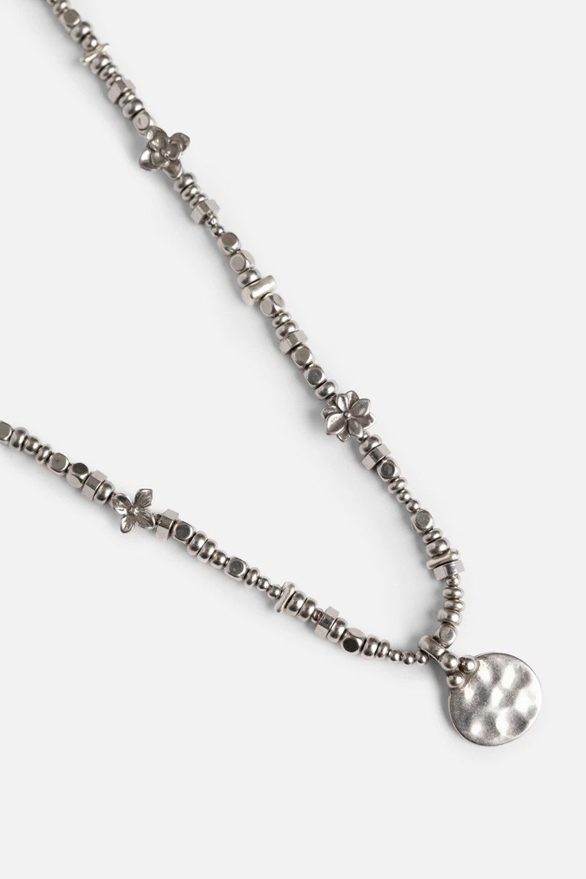 MIXED BEADED PENDANT NECKLACE