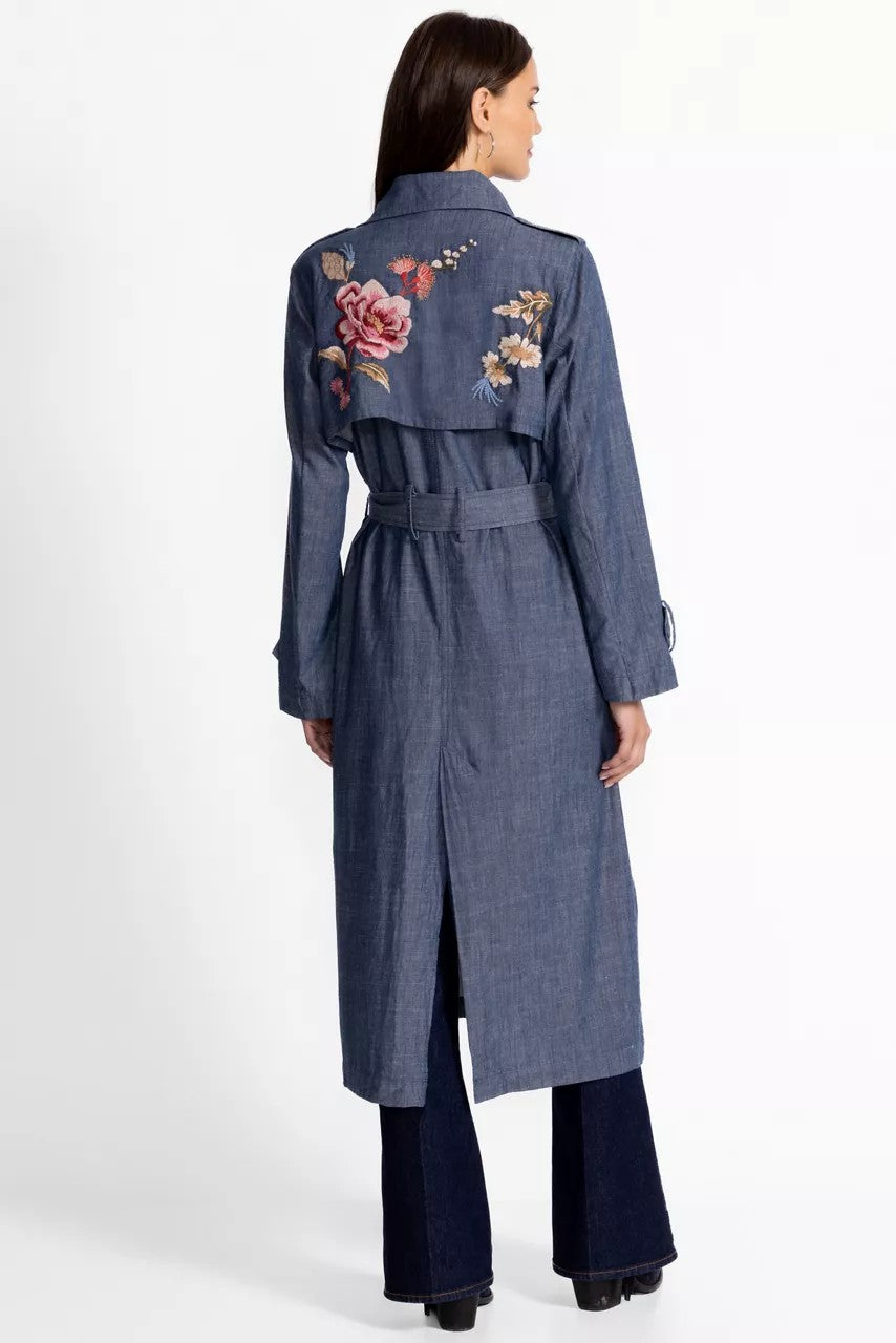 TRENCH COAT