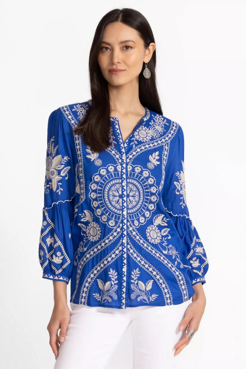 SCALLOP SLEEVE BLOUSE