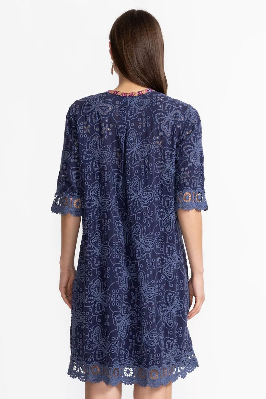 MALFI MANDARIN COLLAR DRESS
