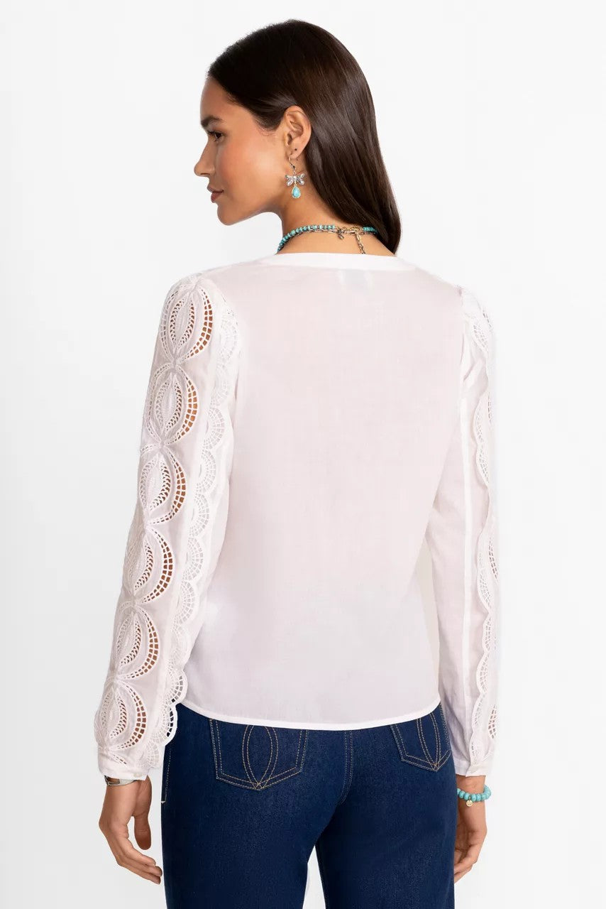 MAKAYLIN BUTTON UP BLOUSE